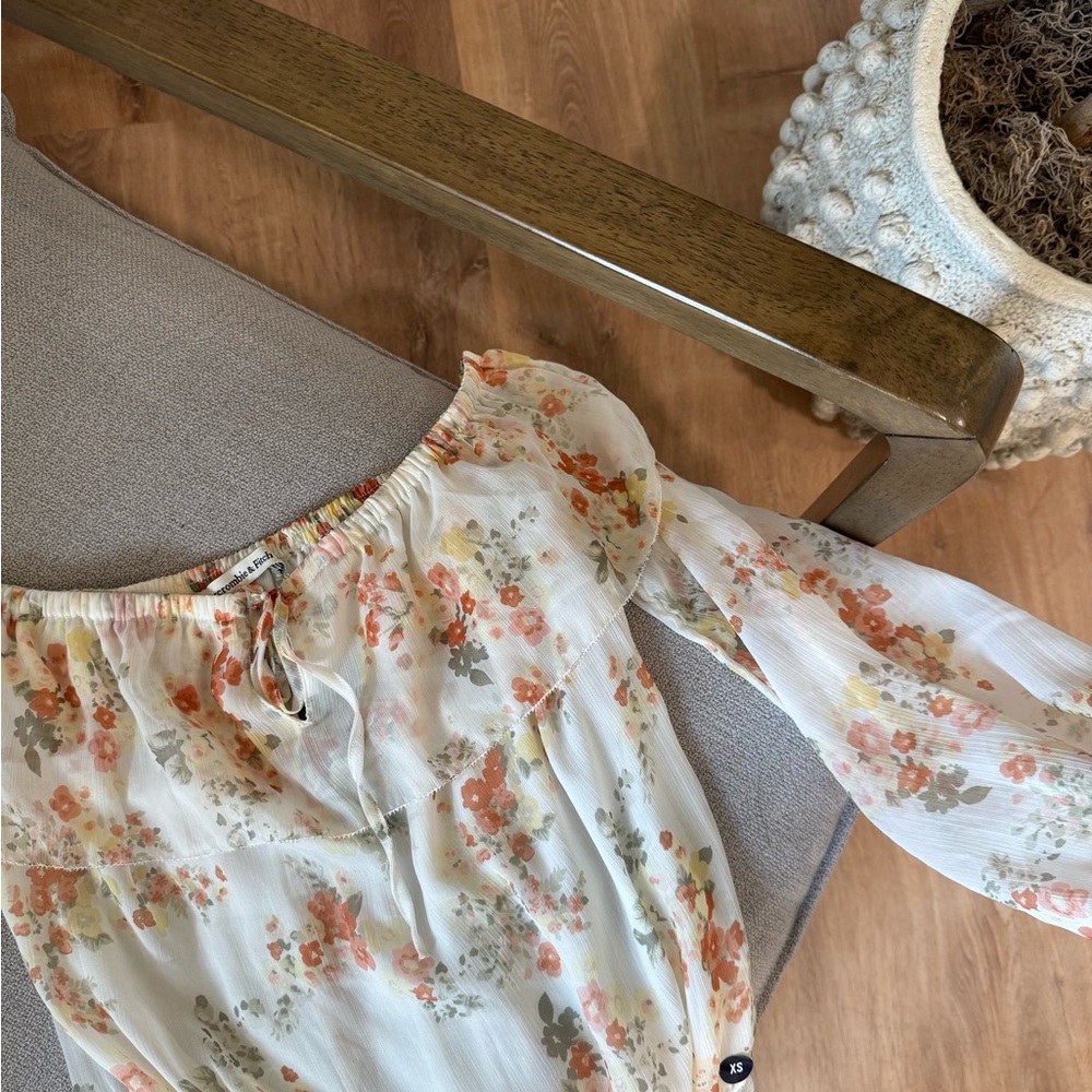 NWT Abercrombie & Fitch Floral Bodysuit